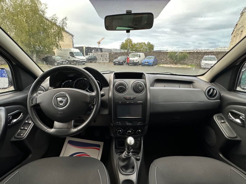 DACIA DUSTER 2016 GARANTIE 24 MOIS DUSTER 1.5 dCi 110ch Lauréate 4X2 Euro6 2016
