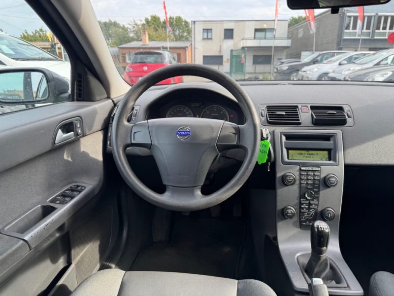 VOLVO  V50 1.6D 110CV 