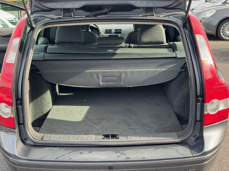 VOLVO  V50 1.6D 110CV 