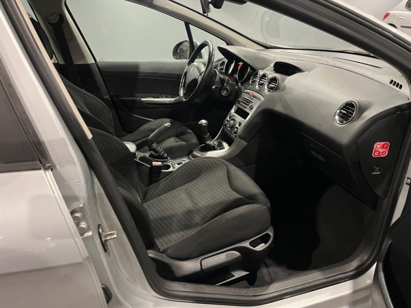 PEUGEOT 308 MILLESIME 1.6 HDi 90CH 