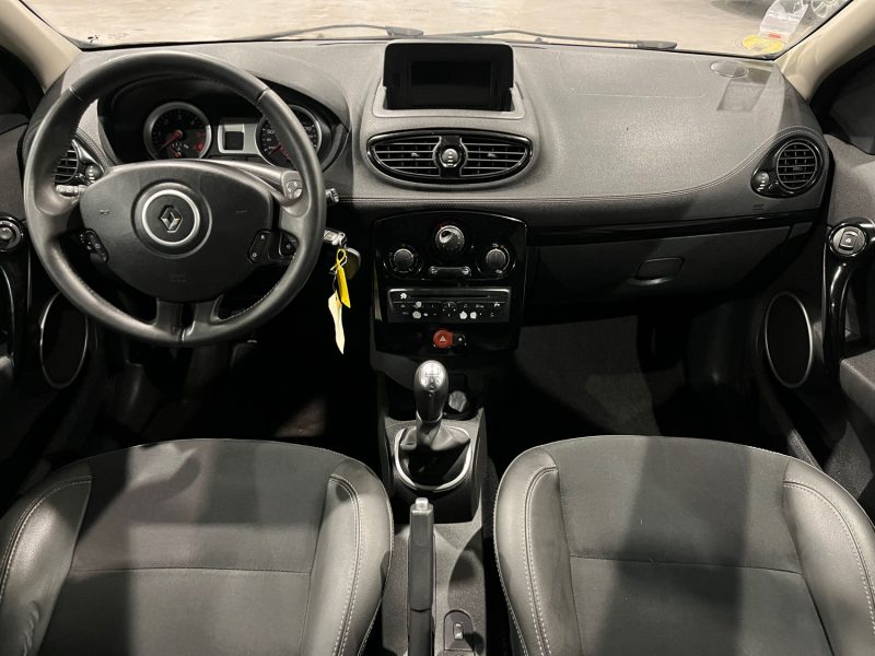 RENAULT CLIO III 1.5 dCi 90ch  