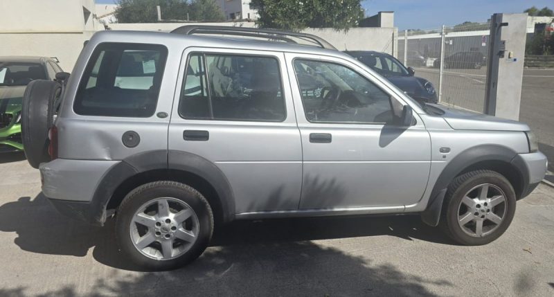 LAND ROVER FREELANDER TD4 S MARK III 2005