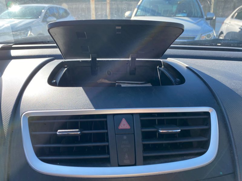 SUZUKI SWIFT 1.2i - 16V 2011