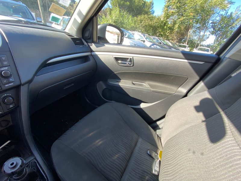 SUZUKI SWIFT 1.2i - 16V 2011