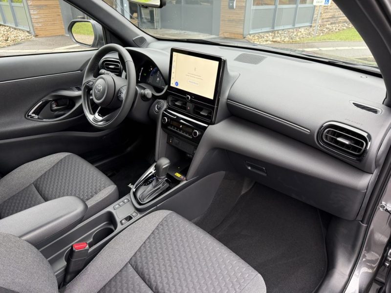 TOYOTA YARIS CROSS HYBRIDE 130cv 2WD DESIGN 2025
