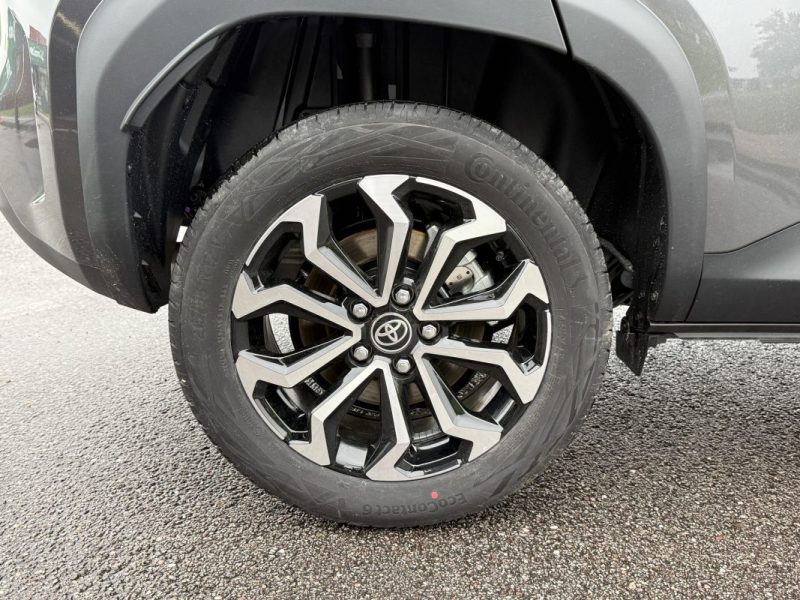 TOYOTA YARIS CROSS HYBRIDE 130cv 2WD DESIGN 2025