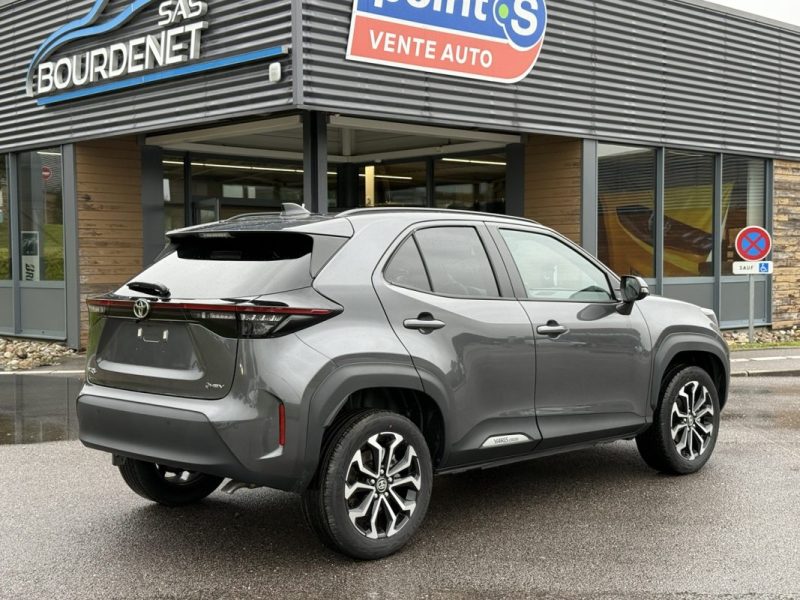 TOYOTA YARIS CROSS HYBRIDE 130cv 2WD DESIGN 2025