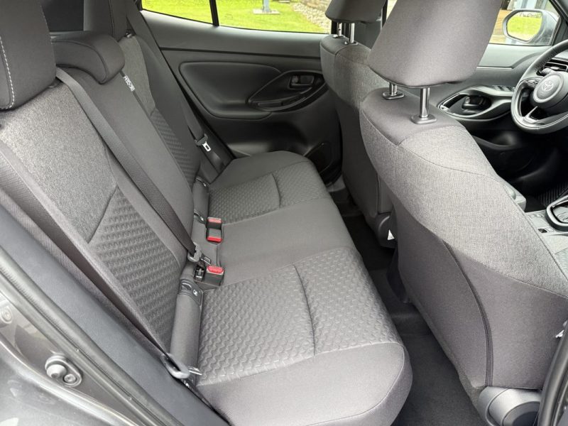 TOYOTA YARIS CROSS HYBRIDE 130cv 2WD DESIGN 2025