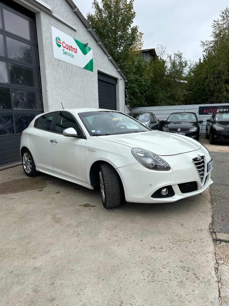 ALFA GIULIETTA 1.4i 170ch Exclusive S&S Conversion E85