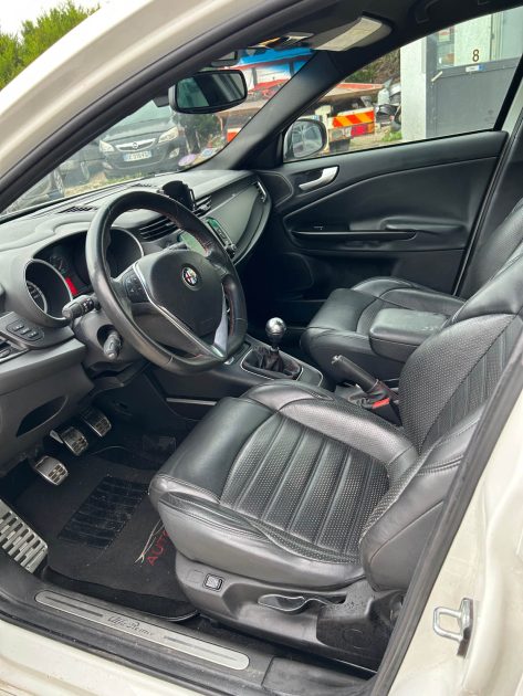 ALFA GIULIETTA 1.4i 170ch Exclusive S&S Conversion E85