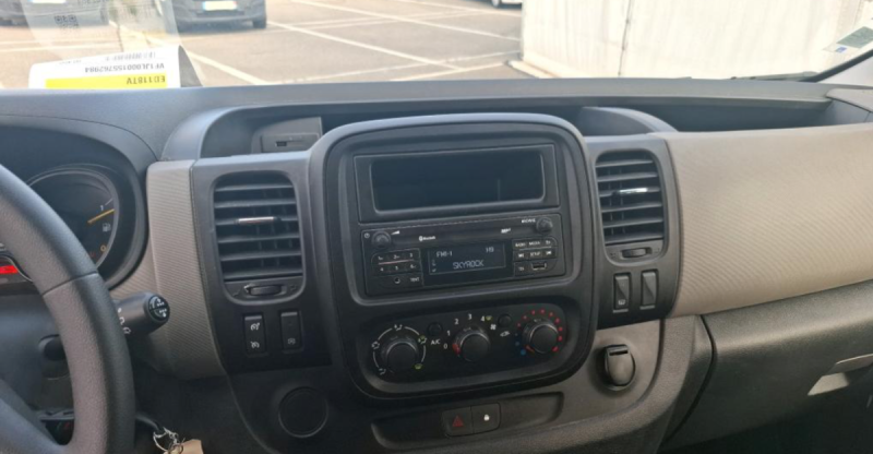 RENAULT TRAFIC L1 1.6 dCi 125 cv energy ZEN 9 places Garantie 12 Mois 2016