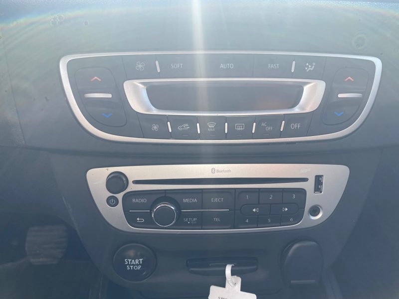 RENAULT MEGANE 1.5 dCi 110ch energy Life eco² 2014