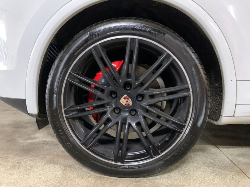  PORSCHE CAYENNE 3.0 262ch BVA - Siège chauffants  