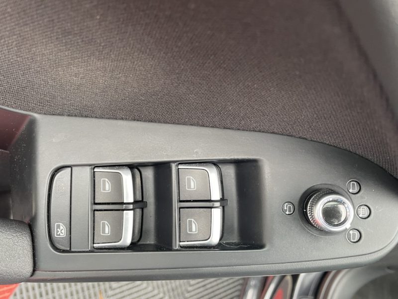 AUDI A4 AVANT A4 B8 Avant 8K5 2.0 TDI (150Cv) 2013