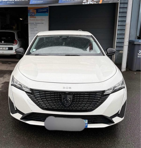PEUGEOT 308 1.2 PURETECH 130 CV  - ENTRETIEN EN CONCESSION UNIQUEMENT - SOUS GARANTIE CONSTRUCTEUR JUSQU\'EN 2032 OU 175000KM 2022