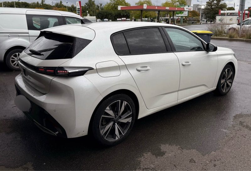 PEUGEOT 308 1.2 PURETECH 130 CV  - ENTRETIEN EN CONCESSION UNIQUEMENT - SOUS GARANTIE CONSTRUCTEUR JUSQU\'EN 2032 OU 175000KM 2022