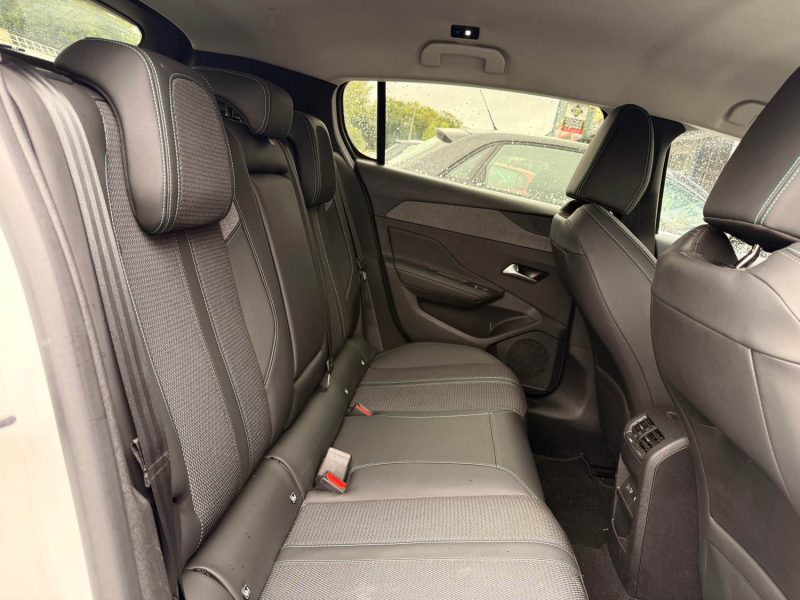 PEUGEOT 308 1.2 PURETECH 130 CV  - ENTRETIEN EN CONCESSION UNIQUEMENT - SOUS GARANTIE CONSTRUCTEUR JUSQU\'EN 2032 OU 175000KM 2022