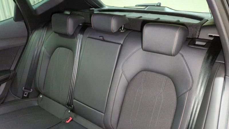 Cupra Formentor nouveau 1.5 etsi hybrid 150 ch dsg7 v + sieges chauffants