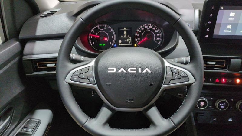 Dacia Sandero Tce 110 gsr2 stepway extreme + pack confort + sieges chauffants