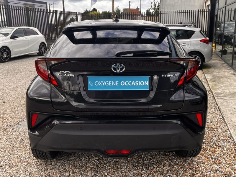 TOYOTA C-HR Tva Récupérable 1.8 Hybride 122ch Dynamic E-CVT 09/2023 Tva Récupérable
