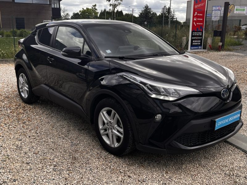 TOYOTA C-HR Tva Récupérable 1.8 Hybride 122ch Dynamic E-CVT 09/2023 Tva Récupérable