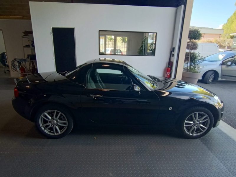 MAZDA MX-5 1.8L NEKKI TOIT DUR 2010