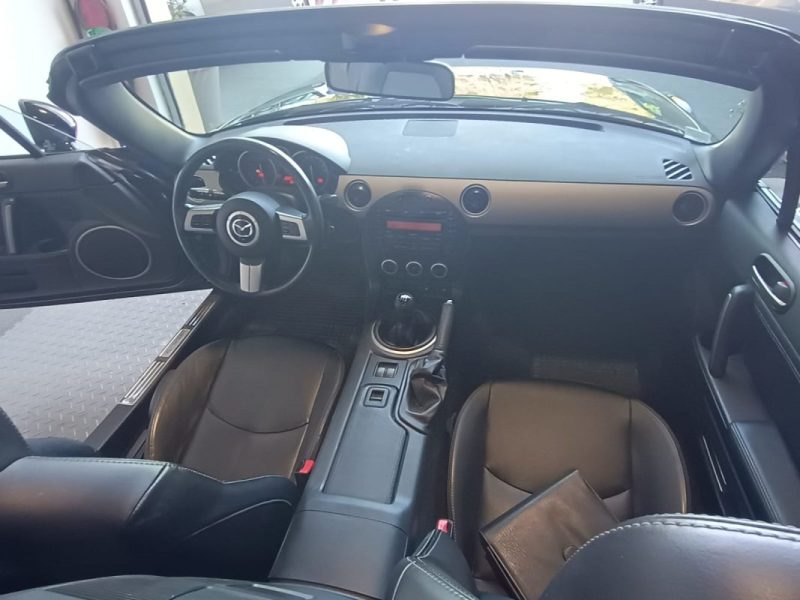 MAZDA MX-5 1.8L NEKKI TOIT DUR 2010