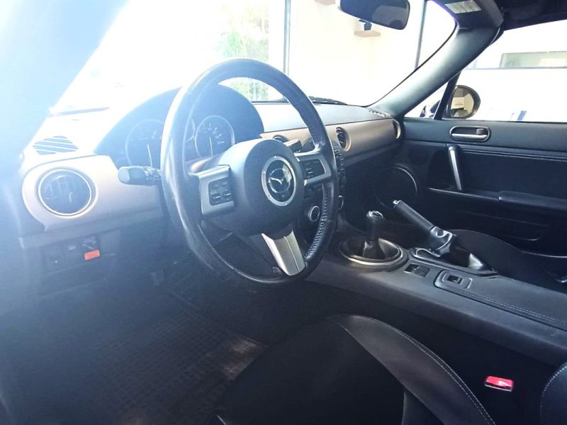 MAZDA MX-5 1.8L NEKKI TOIT DUR 2010