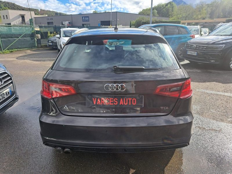 AUDI A3 SPORTBACK 1.6 TDI 105 CV Ambition Luxe Jantes Rotors Caméra De Recul GPS  2014