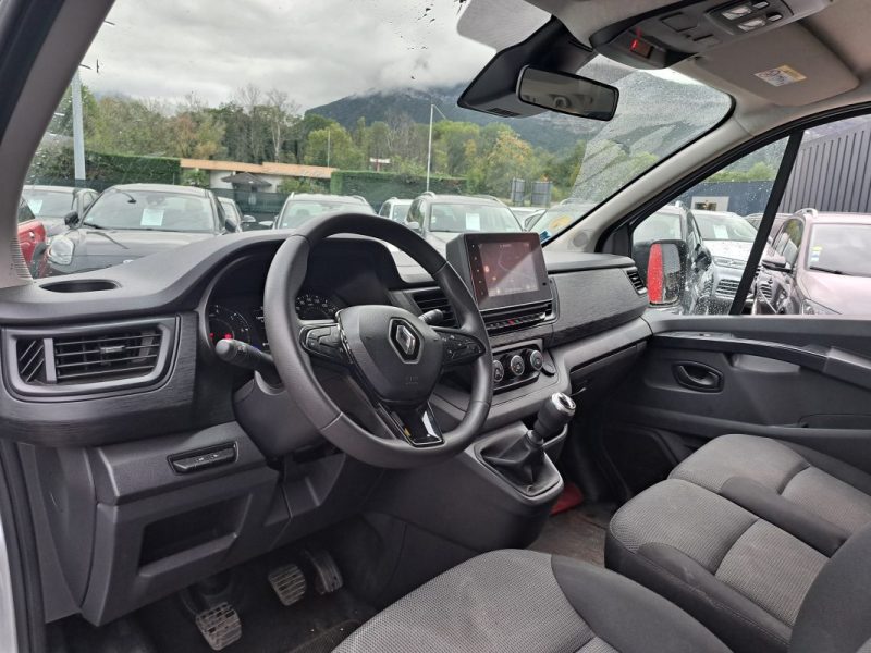 RENAULT TRAFIC L2 DCI 150 CV 9 Places Passenger Ecran GPS LED TVA RECUPERABLE 