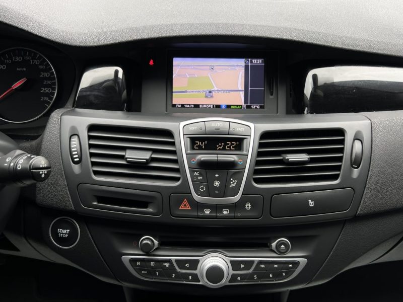 RENAULT LAGUNA 3 III BOSE EDITION 2.0 DCI 130 Cv GPS TOMTOM BLUETOOTH REGULATEUR - GARANTIE 1 AN