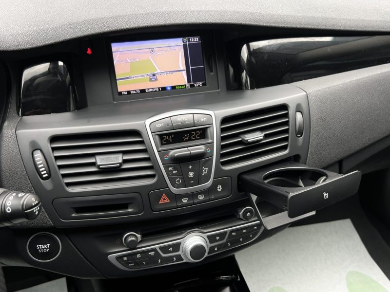 RENAULT LAGUNA 3 III BOSE EDITION 2.0 DCI 130 Cv GPS TOMTOM BLUETOOTH REGULATEUR - GARANTIE 1 AN