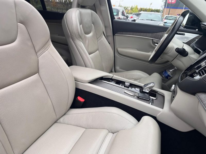 VOLVO XC90 -  II (2) RECHARGE T8 407 AWD INSCRIPTION LUXE GEARTRONIC 8 7PL - GARANTIE 
