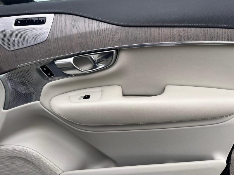 VOLVO XC90 -  II (2) RECHARGE T8 407 AWD INSCRIPTION LUXE GEARTRONIC 8 7PL - GARANTIE 