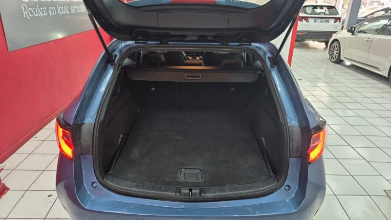 TOYOTA COROLLA TOURING SPORTS 122cv DYNAMIC BUSINESS/1 ERE MAIN/TVA RECUP