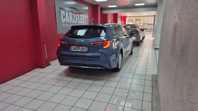 TOYOTA COROLLA TOURING SPORTS 122cv DYNAMIC BUSINESS/1 ERE MAIN/TVA RECUP