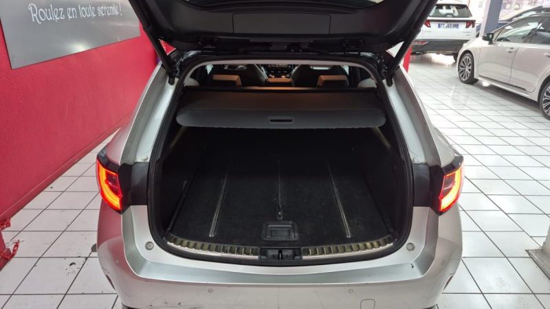 TOYOTA COROLLA TOURING SPORTS 184cv COLLECTION/TVA RECUP/1 ERE MAIN 2020