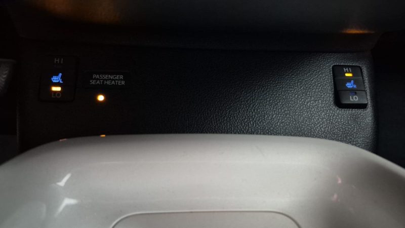 TOYOTA PRIUS BERLINE 122cv DYNAMIC BUSINESS/1 ERE MAIN/TVA RECUPERABLE