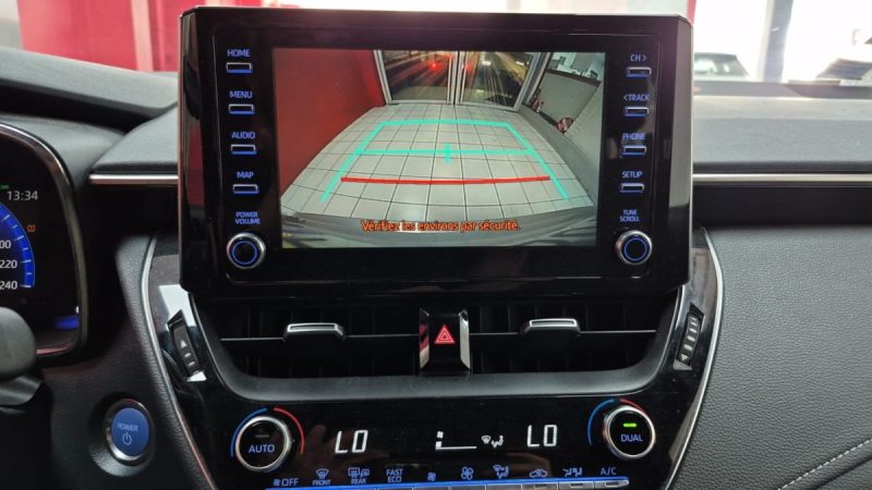 TOYOTA COROLLA TOURING SPORTS 122cv DYNAMIC BUSINESS/1 ERE MAIN/TVA RECUP