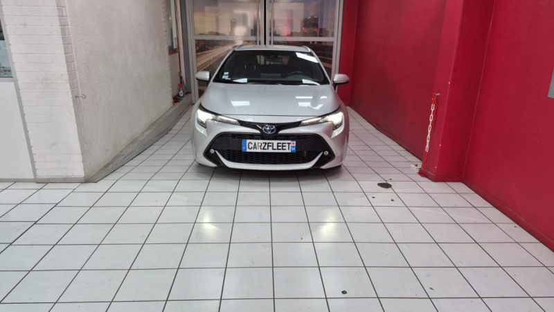 TOYOTA COROLLA TOURING SPORTS 122cv DYNAMIC BUSINESS/1 ERE MAIN/TVA RECUP