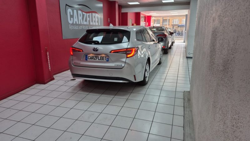 TOYOTA COROLLA TOURING SPORTS 122cv DYNAMIC BUSINESS/1 ERE MAIN/TVA RECUP
