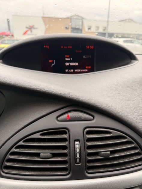 CITROEN C5 2.0 HDI 138 CH  BOITE AUTOMATIQUE- EXCELLENT SUIVI