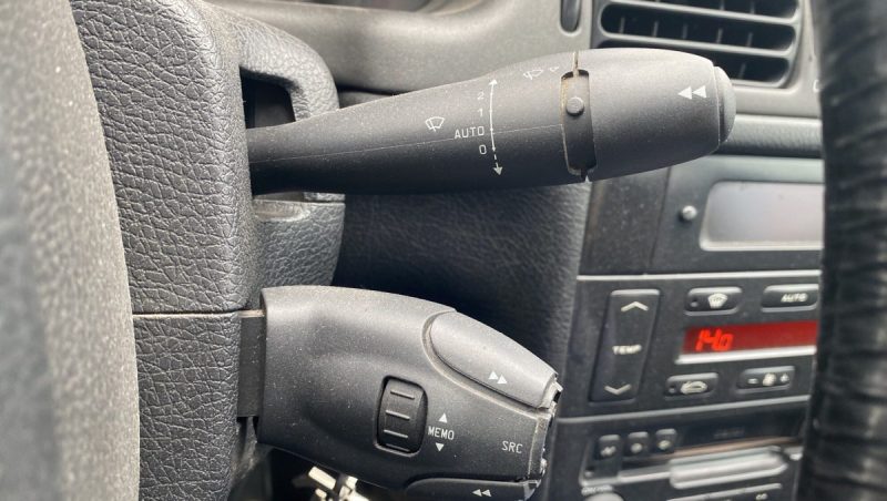 PEUGEOT 406 2.2 L HDI 136 ch Pininfarina