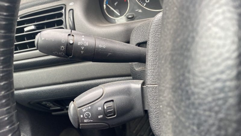 PEUGEOT 406 2.2 L HDI 136 ch Pininfarina