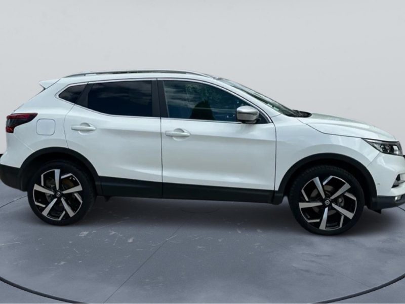 NISSAN QASHQAI 1.3 DIG-T 140 Tekna+