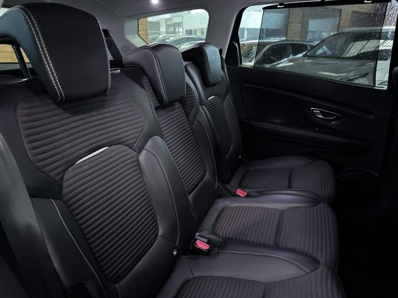 RENAULT MEGANE Grand Scenic 1.7 Blue dCi 120ch Intens EDC 