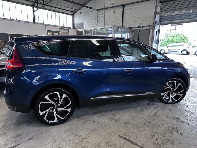 RENAULT MEGANE Grand Scenic 1.7 Blue dCi 120ch Intens EDC 