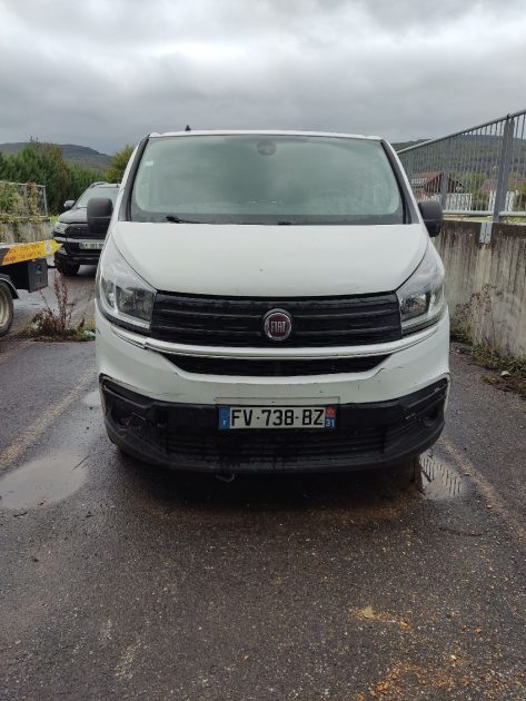 FIAT TALENTO 2.0 JTD - HS SANS MOTEUR AVEC CARTE GRISE 2020