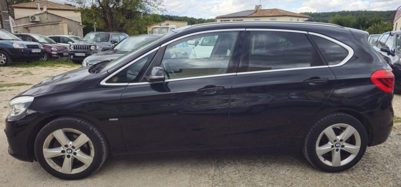 BMW 2er 216d Active Tourer Luxury Line- 115 cv – 134000 km , 2017- Garantie 12Mois