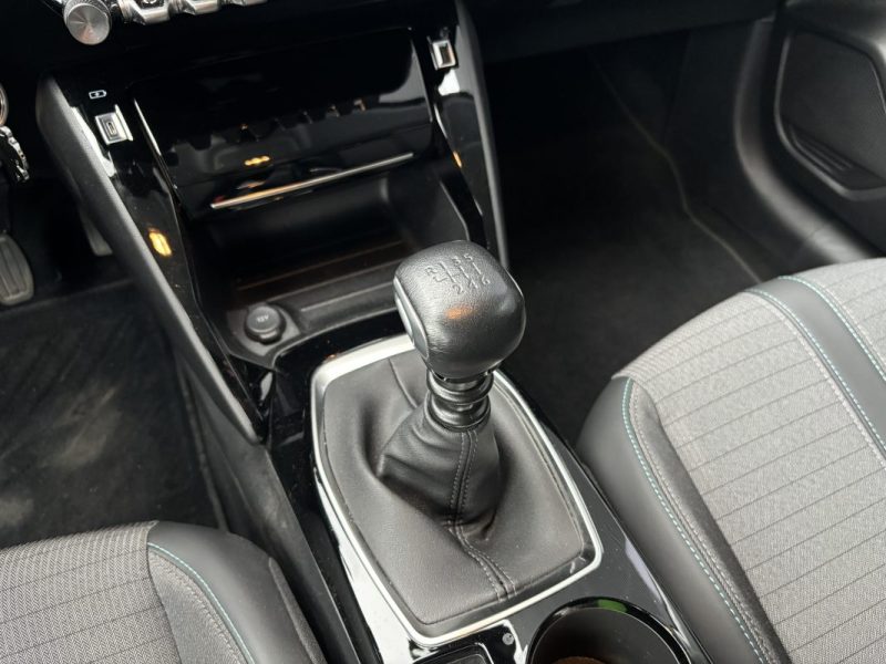 PEUGEOT 208 1.2 PureTech 100ch Allure Pack - 1ère Main / SUIVI COMPLET PEUGEOT